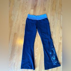 Early 2000s Leggings